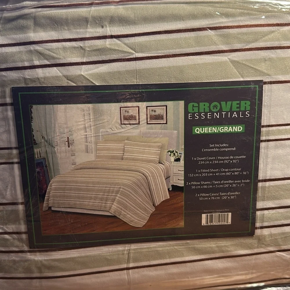 Duvet Cover Set 6 pc Set Natural Wheat and Burgundy Stripes